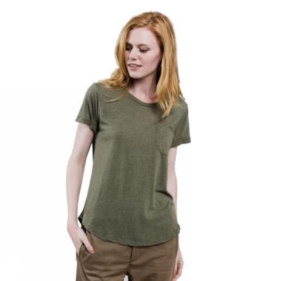 Tee United By Blue Standard Pocket Mujer Verde Oliva - Chile YFP328104